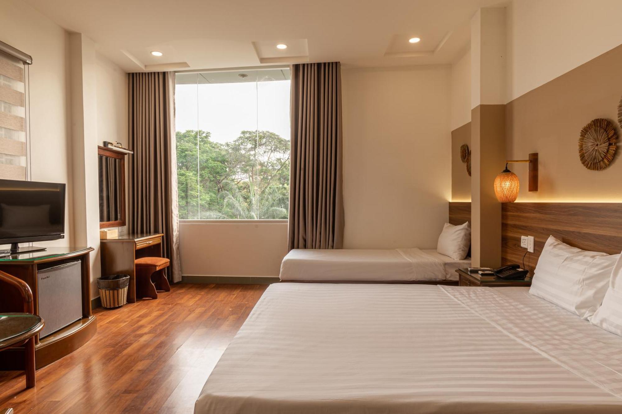 Lantern Hotel Thành Pho Ho Chí Minh Esterno foto